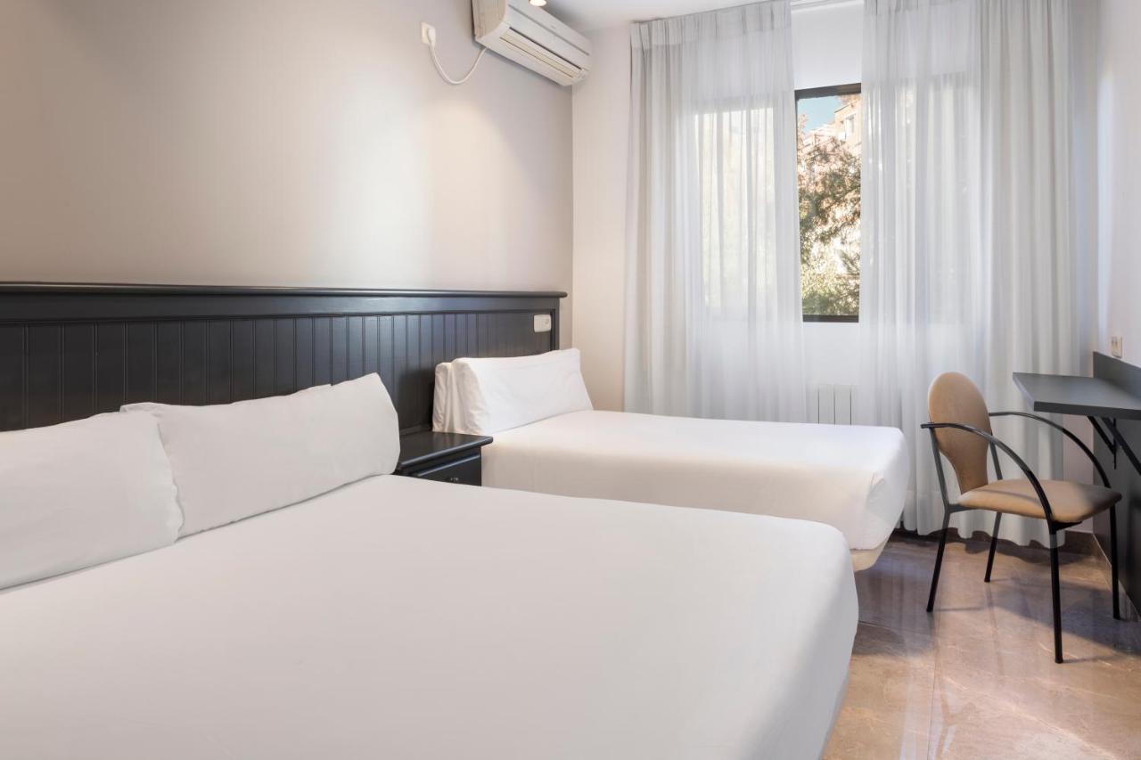 Hotel Victoria Valdemoro Εξωτερικό φωτογραφία