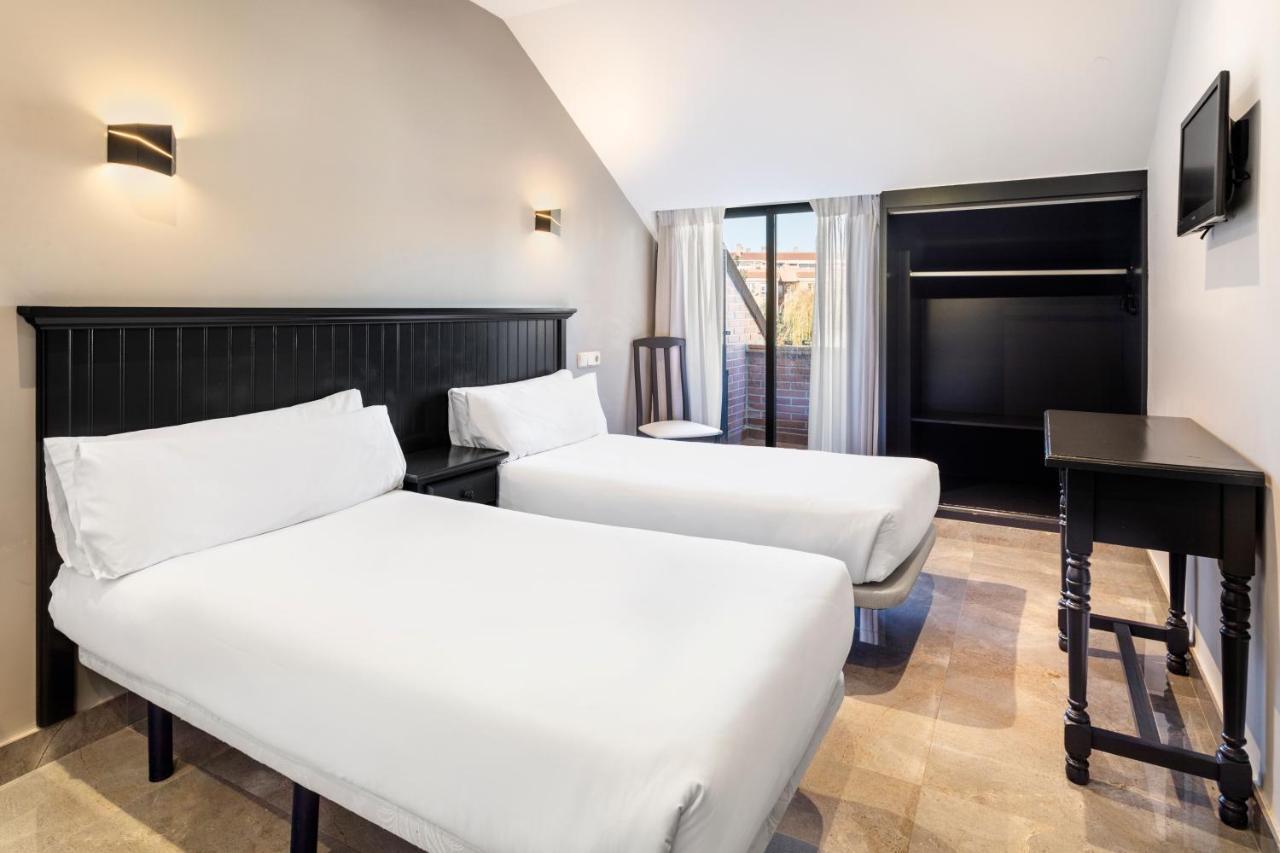 Hotel Victoria Valdemoro Εξωτερικό φωτογραφία
