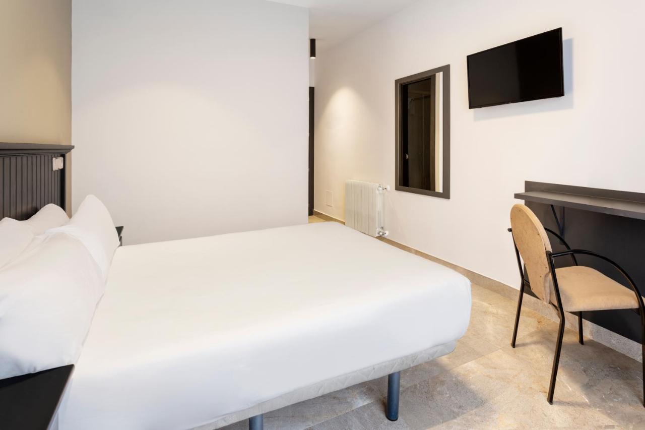 Hotel Victoria Valdemoro Εξωτερικό φωτογραφία