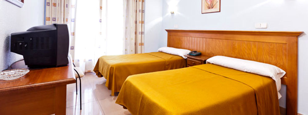 Hotel Victoria Valdemoro Εξωτερικό φωτογραφία